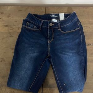 Time and Tru Skinny jeans